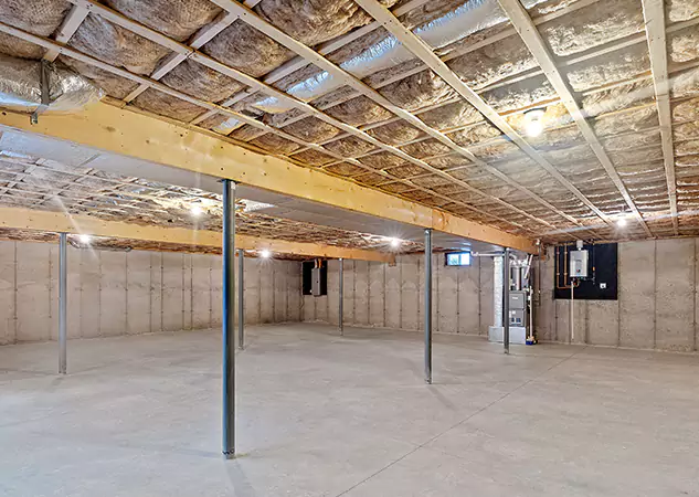 Expert Crawl Space Cleanup: Your Crawl Space Restoration Team in Calhoun, GA